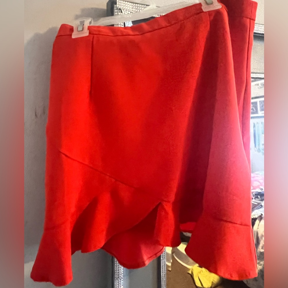 Spicy salsa skirt